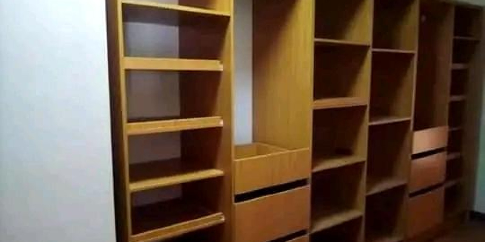 Montagem de Mobília 