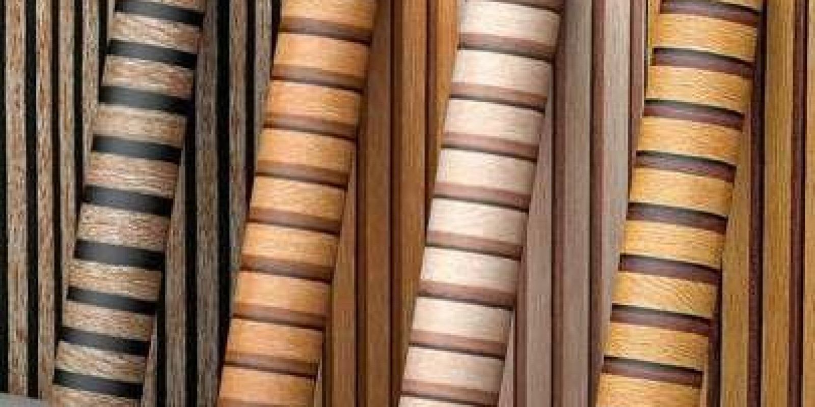 Papel de parede e ripados - Foto 2