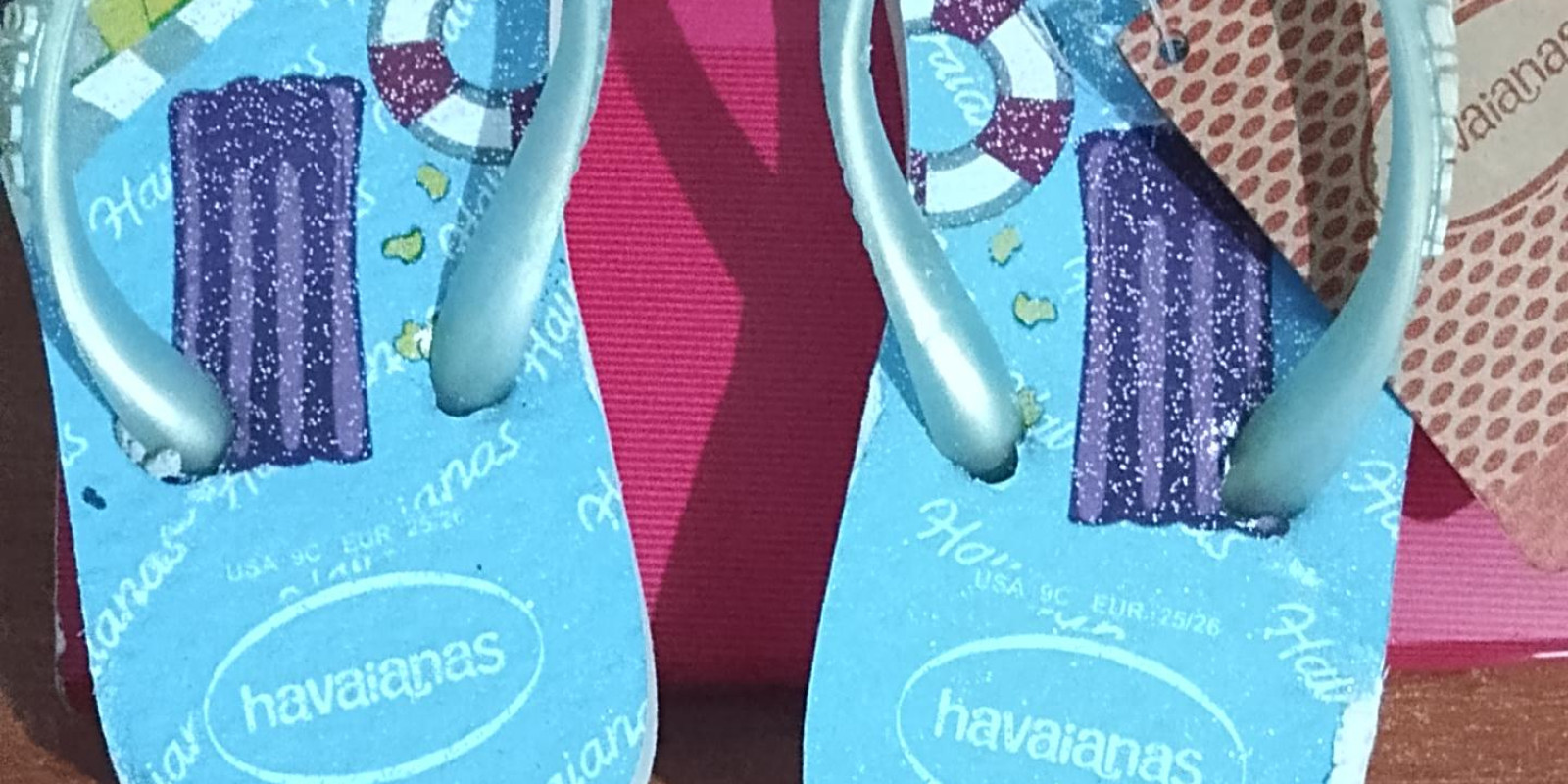 Venda de Chinelos e Cosméticos. - Foto 74